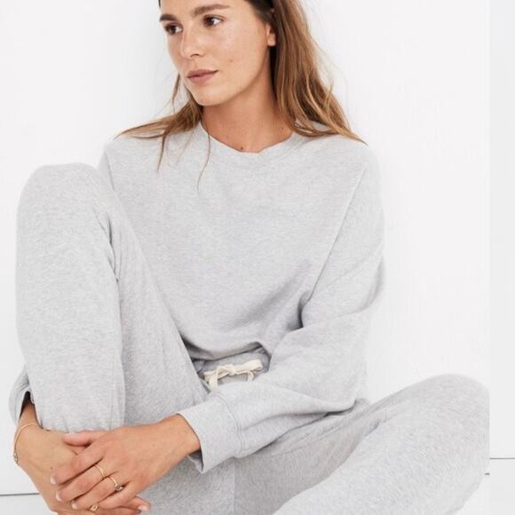 Madewell Rivet & Thread Crop Sweatshirt Heather Gray Small Sweater Loungewear - Picture 3 of 8